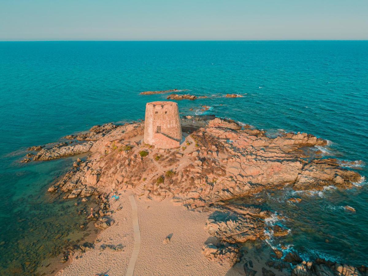 Hotel Galanias Bari Sardo Exterior foto